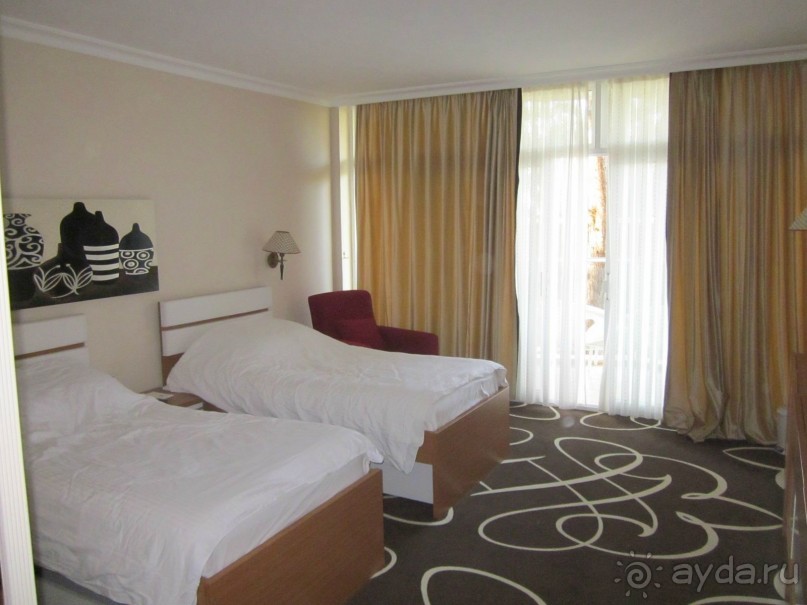  В НАПРАВЛЕНИИ ОСЕННЕГО «MainStream».