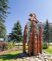 Нарач - большое, чистое озеро, цискариоза нет! ;)