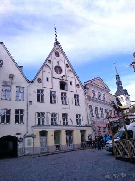 Старый город стал ярче