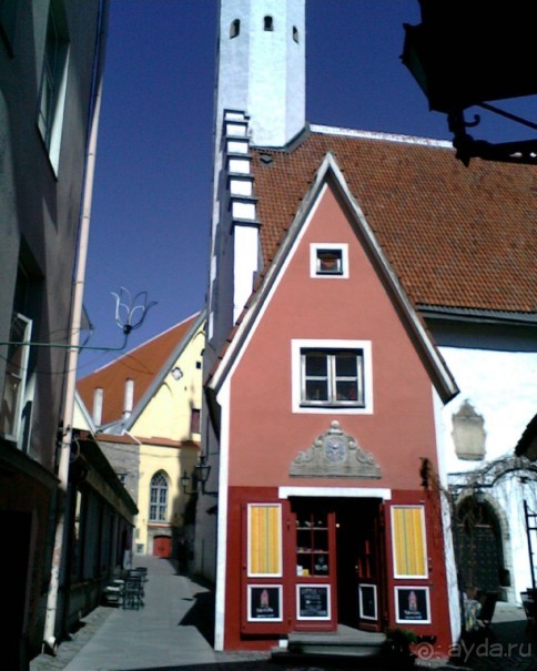 Старый город стал ярче