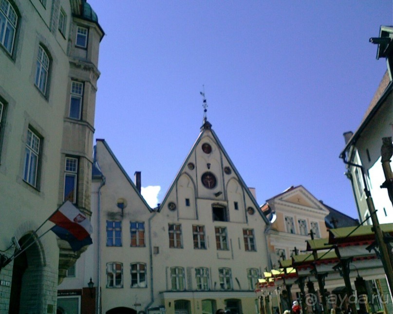 Старый город стал ярче