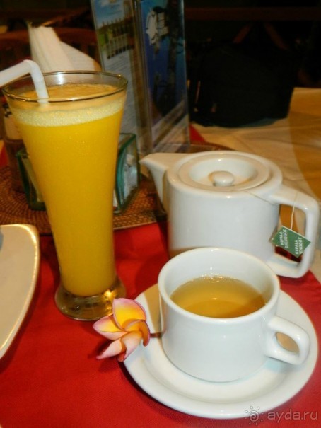 Очень приветливый, дружелюбный, европейский отель в Индонезии!