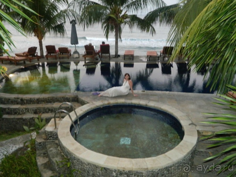 Очень приветливый, дружелюбный, европейский отель в Индонезии!