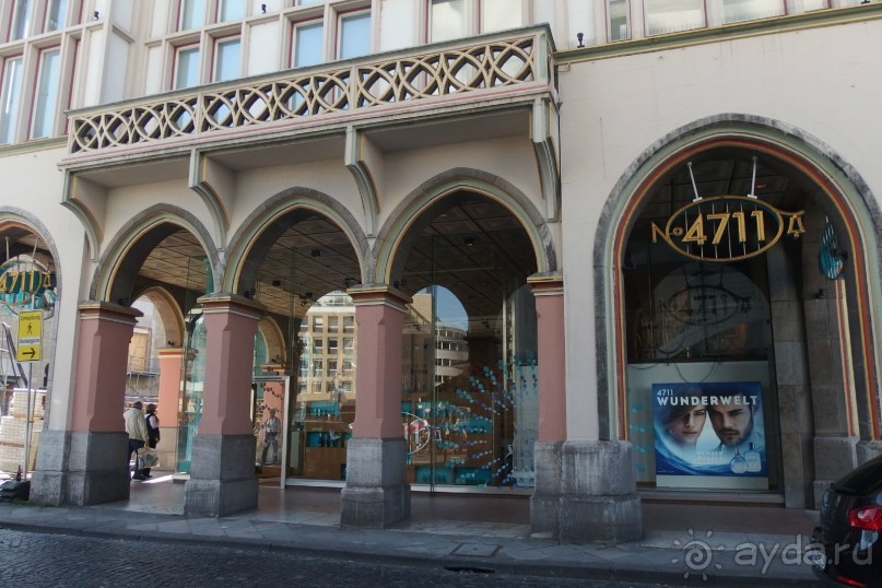 ДОМ ОДЕКОЛОНА, КЕЛЬНСКОЙ ВОДЫ