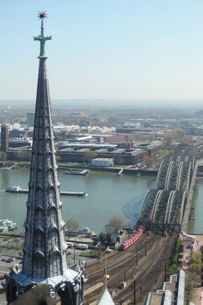 ВИД НА МОСТгогенцоллернов