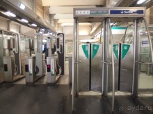 ВХОД_ВЫХОД В МЕТРО ПАРИЖА