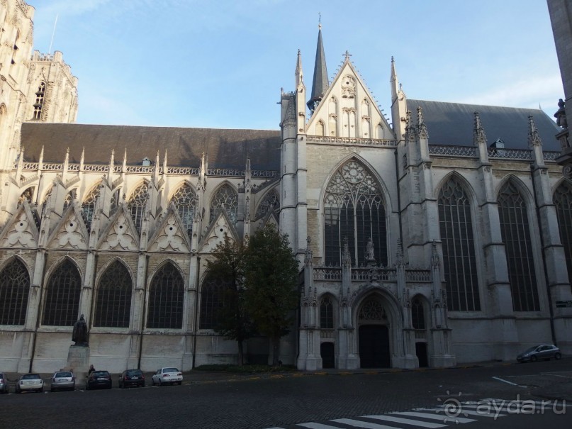 СОБОР СВ МИХАИЛА И ГУДУЛЫ