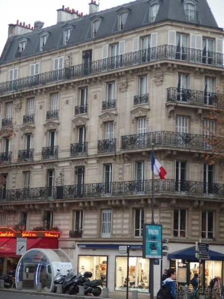 Самостоятельно по Европе:Барселона, Париж, Брюгге, Гент, Брюссель.Обмен опытом.