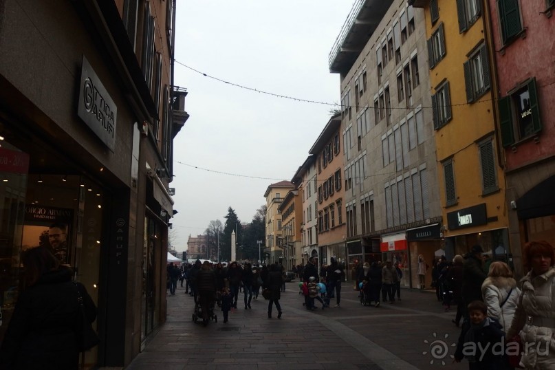 Самостоятельно в Милан-Бергамо. Самостоятельно в Милан-Бергамо.