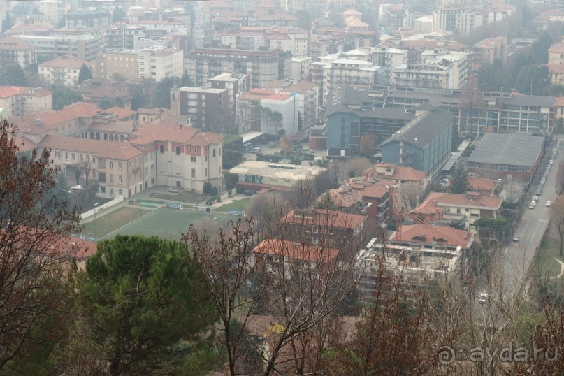 Самостоятельно в Милан-Бергамо. Самостоятельно в Милан-Бергамо.