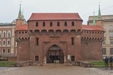 Самостоятельно в Варшаву и в Краков.