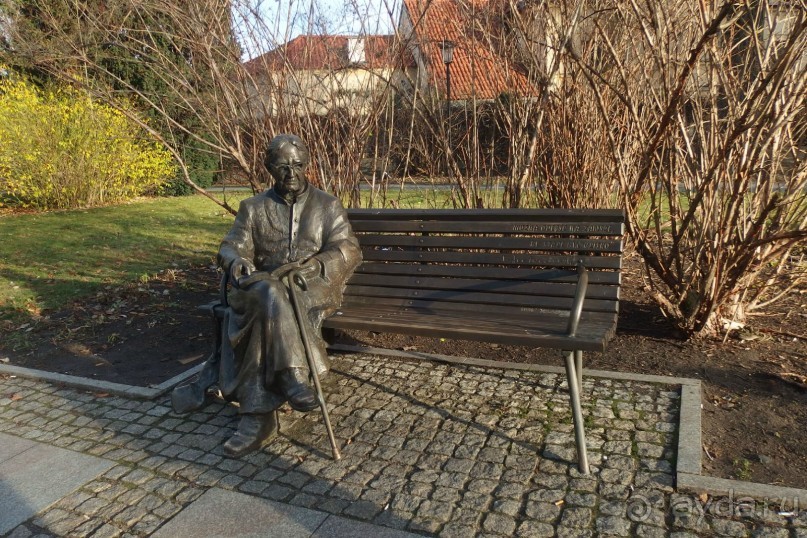Самостоятельно в Варшаву и в Краков.