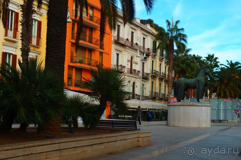 Альбом отзыва "Самостоятельно в Бари. Италия."