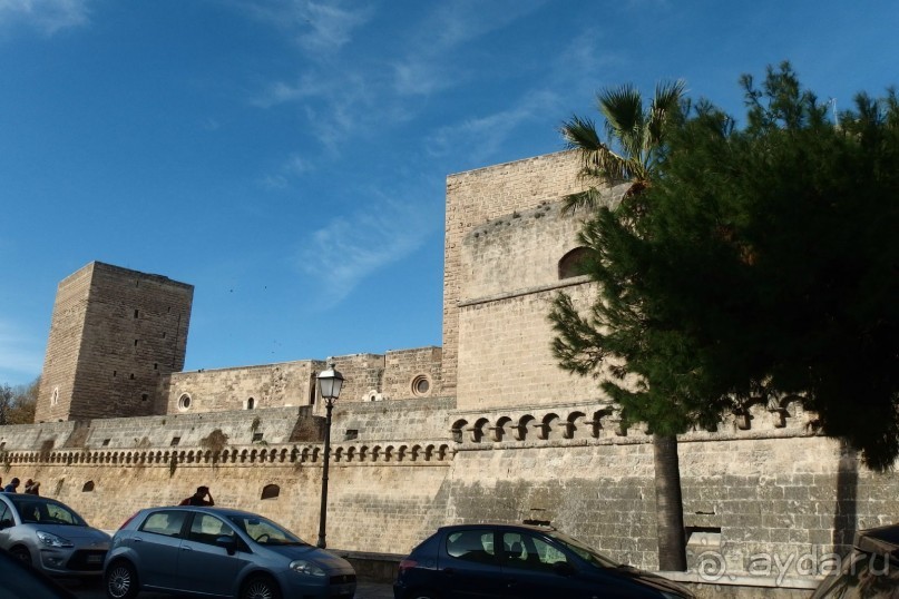 Альбом отзыва "Самостоятельно в Бари. Италия."