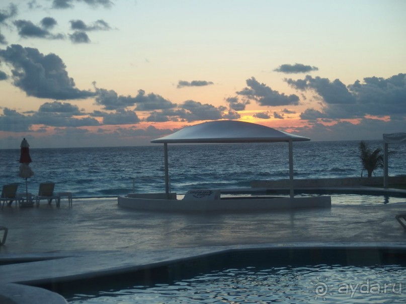 восход на завтраке в ресторане