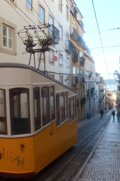 Самостоятельно в Португалию. Лиссабон.