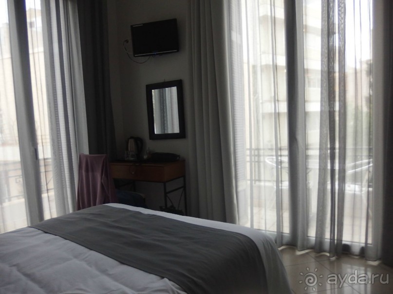 Альбом отзыва "Самостоятельно в Грецию. Афины."