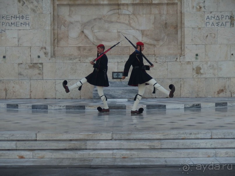 Альбом отзыва "Самостоятельно в Грецию. Афины."
