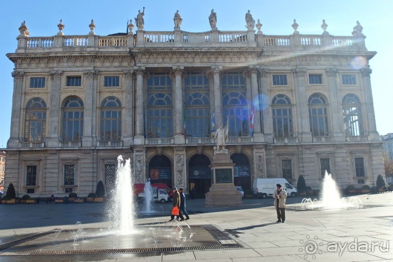 Самостоятельно в Турин. Италия.