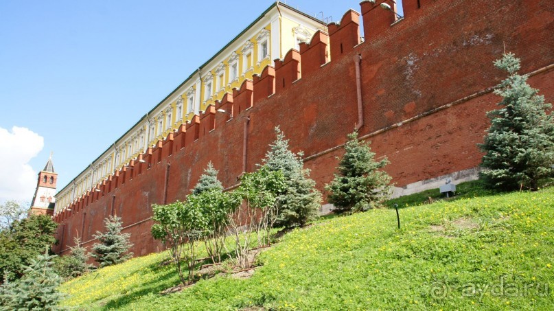 Стены и башни Московского Кремля: от Боровицкой до Царской