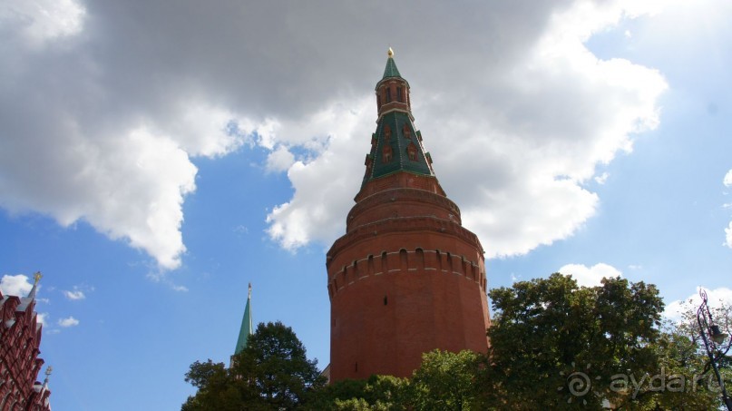 Стены и башни Московского Кремля: от Боровицкой до Царской