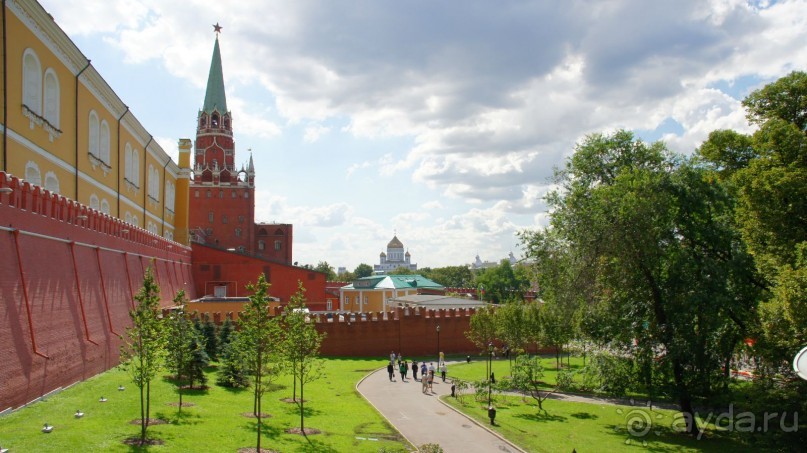 Стены и башни Московского Кремля: от Боровицкой до Царской