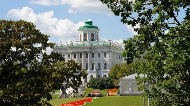 Стены и башни Московского Кремля: от Боровицкой до Царской