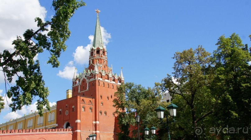 Стены и башни Московского Кремля: от Боровицкой до Царской