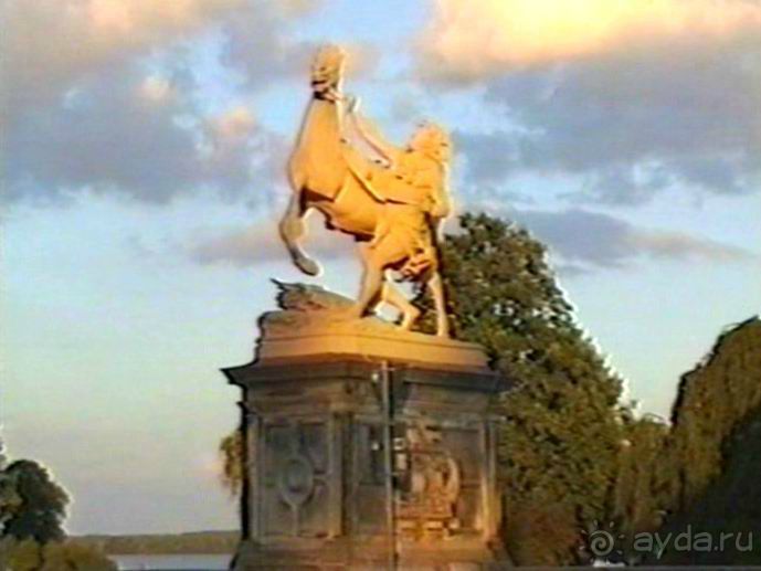 Вторая поездка в Германию на автомобиле: Любек и Шверин