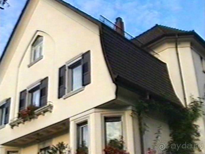 Впервые на машине в Германию с овчаркой: Поселение в Вайсенбахе недалеко от Карлсруэ