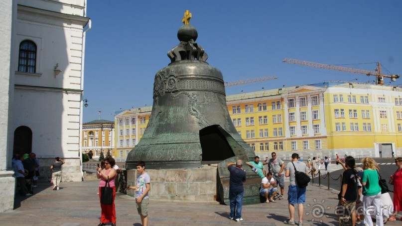 Все в Кремль!