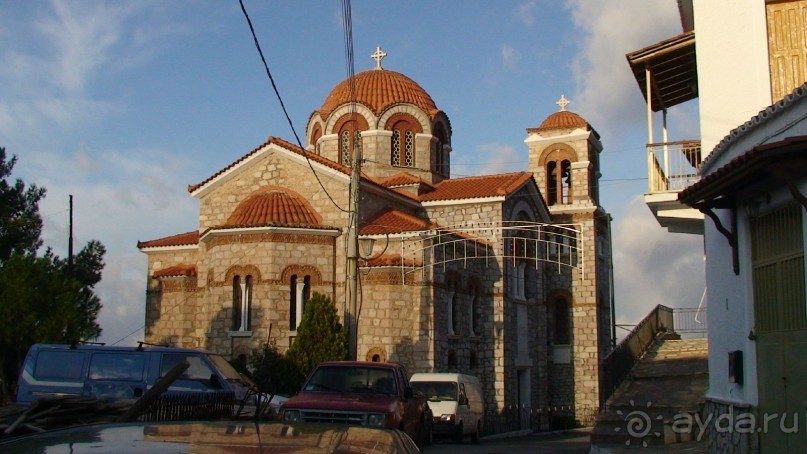 Греция часть 12: Не древние - современные Дельфы