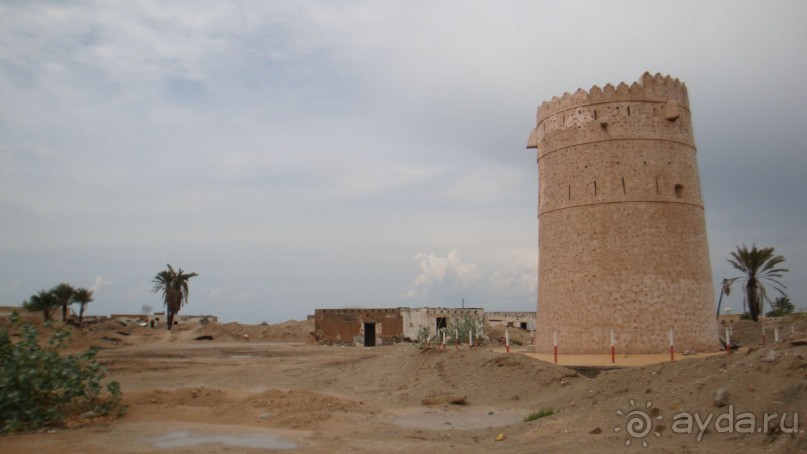 Эмираты в декабре: часть 4. Прогулки по Шардже 