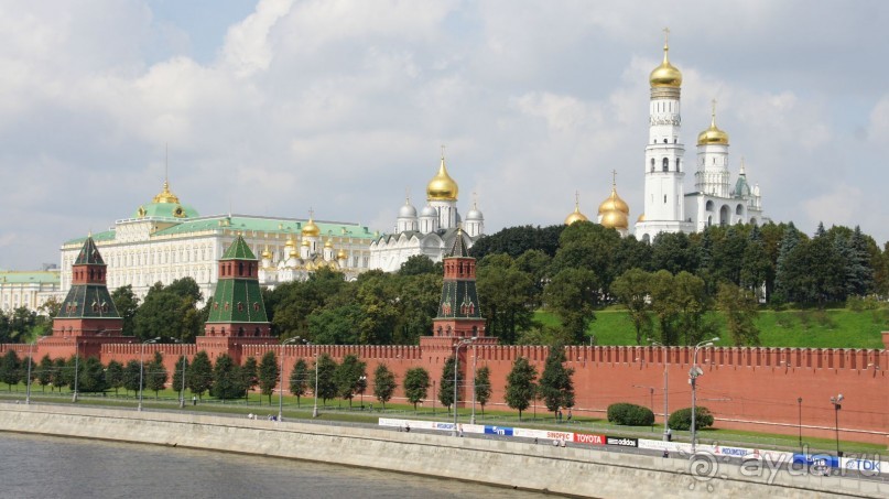 Стены и башни Московского Кремля: от Спасской до Водовзводной