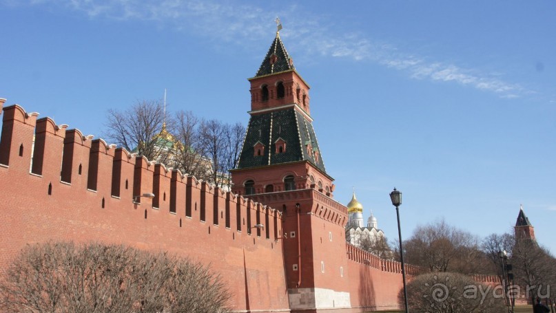 Стены и башни Московского Кремля: от Спасской до Водовзводной