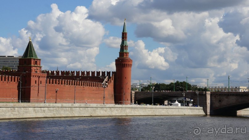 Стены и башни Московского Кремля: от Спасской до Водовзводной
