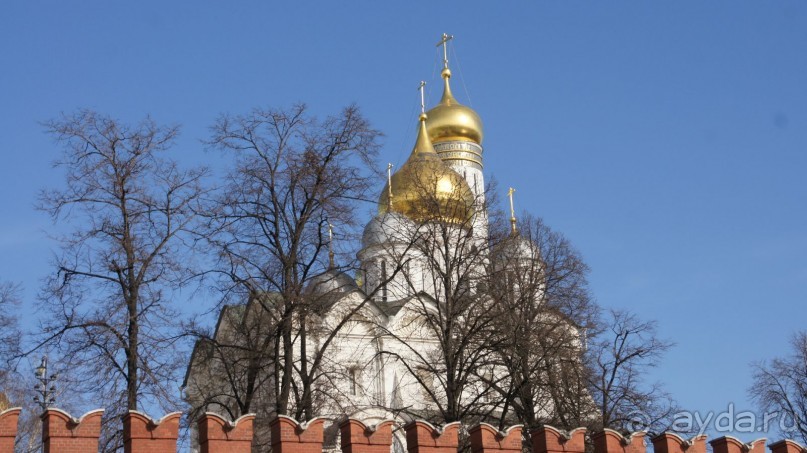 Стены и башни Московского Кремля: от Спасской до Водовзводной