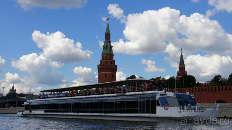 Стены и башни Московского Кремля: от Спасской до Водовзводной