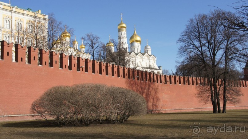 Стены и башни Московского Кремля: от Спасской до Водовзводной