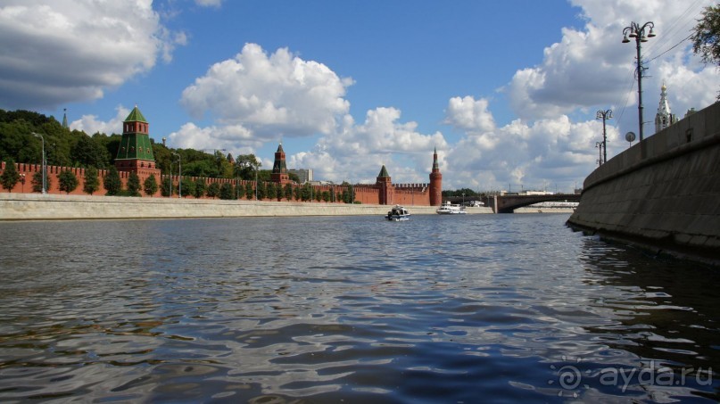 Стены и башни Московского Кремля: от Спасской до Водовзводной