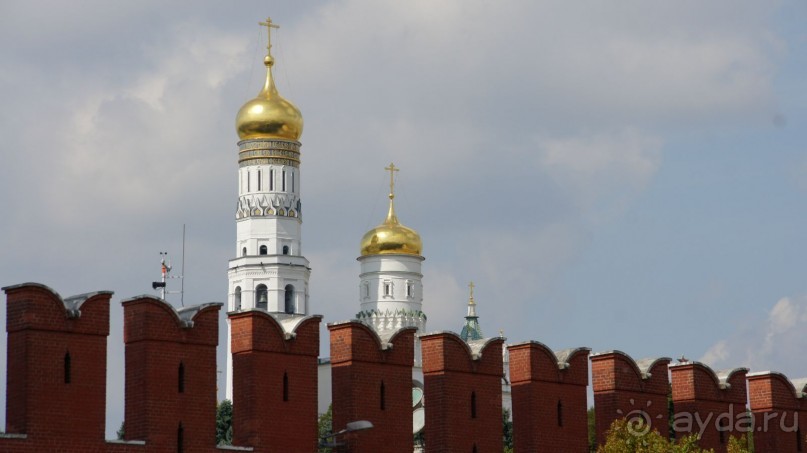 Стены и башни Московского Кремля: от Спасской до Водовзводной