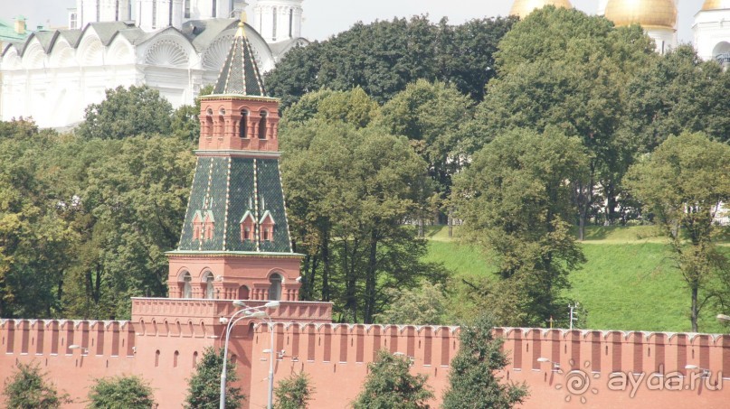 Стены и башни Московского Кремля: от Спасской до Водовзводной