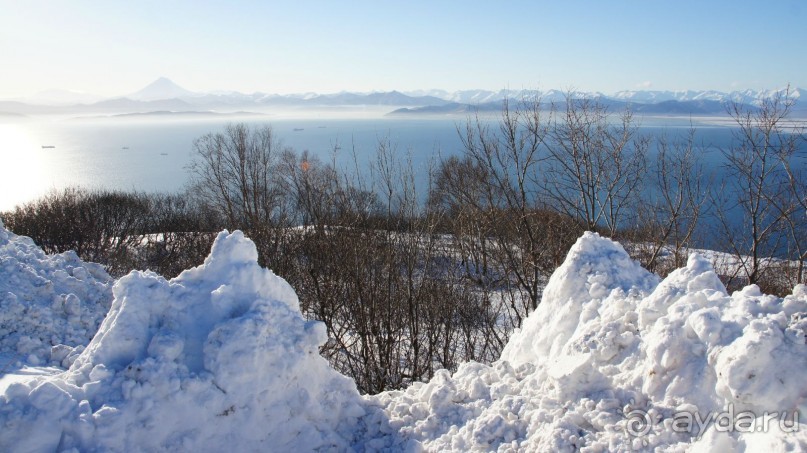 Кто любовался бухтой Авачей — тот понимает, что она значит!