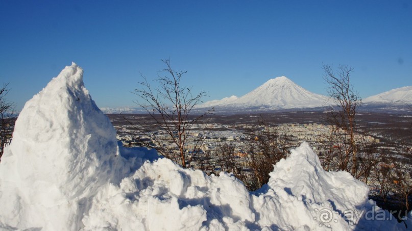 Кто любовался бухтой Авачей — тот понимает, что она значит!