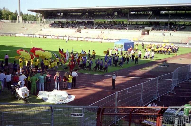 Впервые на машине в Германию с овчаркой: Арчер-семидесятый молодой кобель мира
