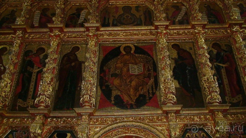 Кострома: Свято-Троицкий Ипатьевский монастырь Кострома: Свято-Троицкий Ипатьевский монастырь