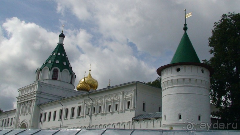 Кострома: Свято-Троицкий Ипатьевский монастырь