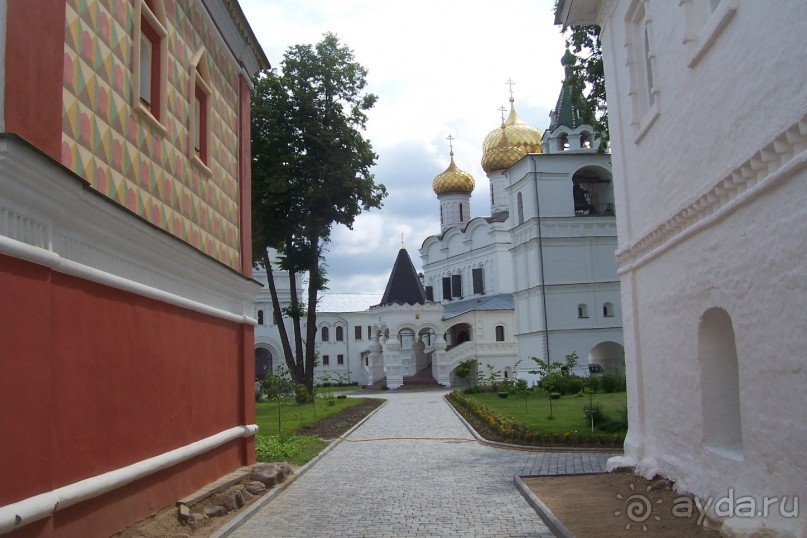 Кострома: Свято-Троицкий Ипатьевский монастырь