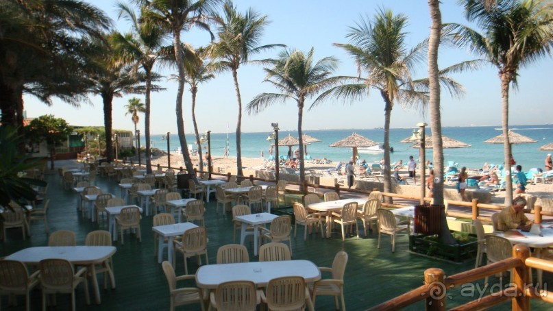 Шарджа Гранд Отель - прекрасное место для пляжного отдыха