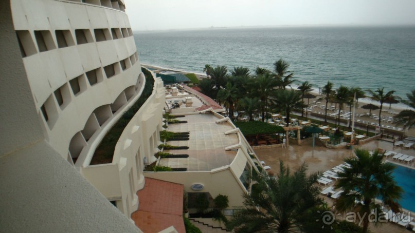 Шарджа Гранд Отель - прекрасное место для пляжного отдыха